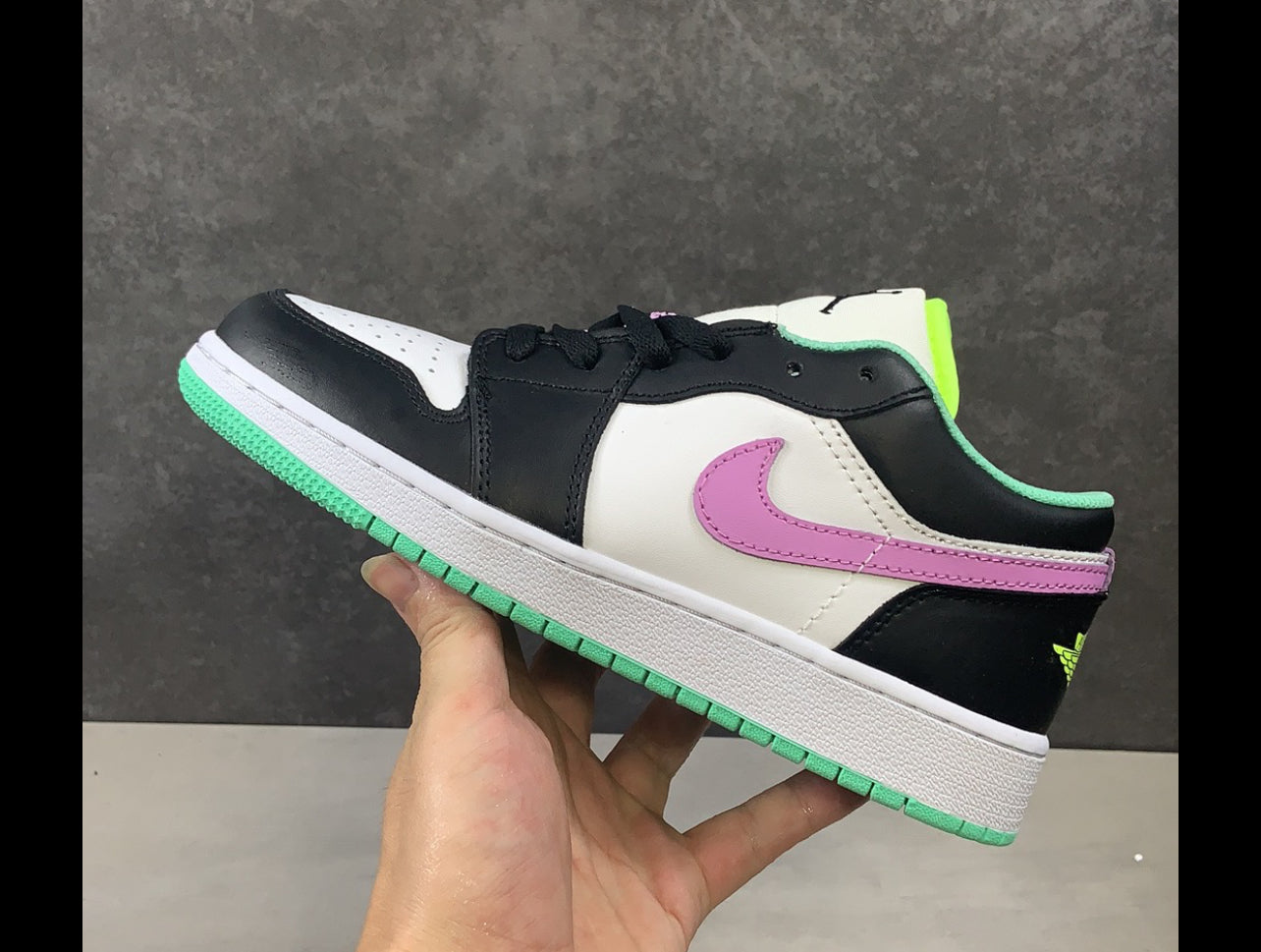 Air Jordan 1 “Low”