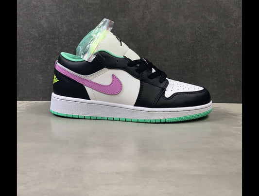 Air Jordan 1 “Low”